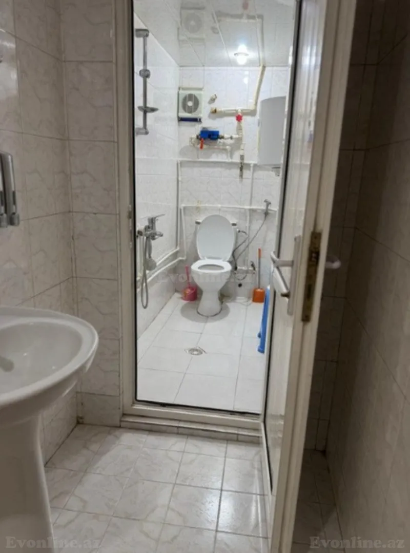 Kirayə verilir 3 otaqlı Mənzil Köhnə tikili 70 m² Nəsimi r. - şəkil 6