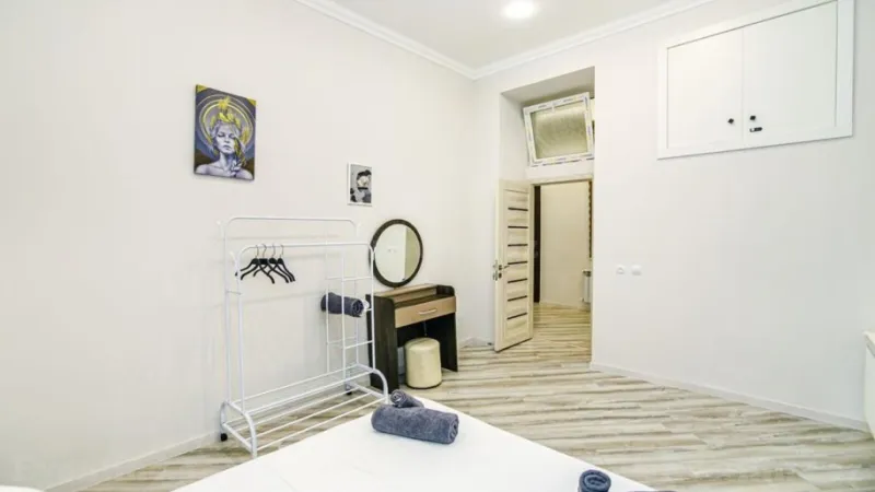 Satılır 2 otaqlı Mənzil Köhnə tikili 60 m² Sahil m. - şəkil 5