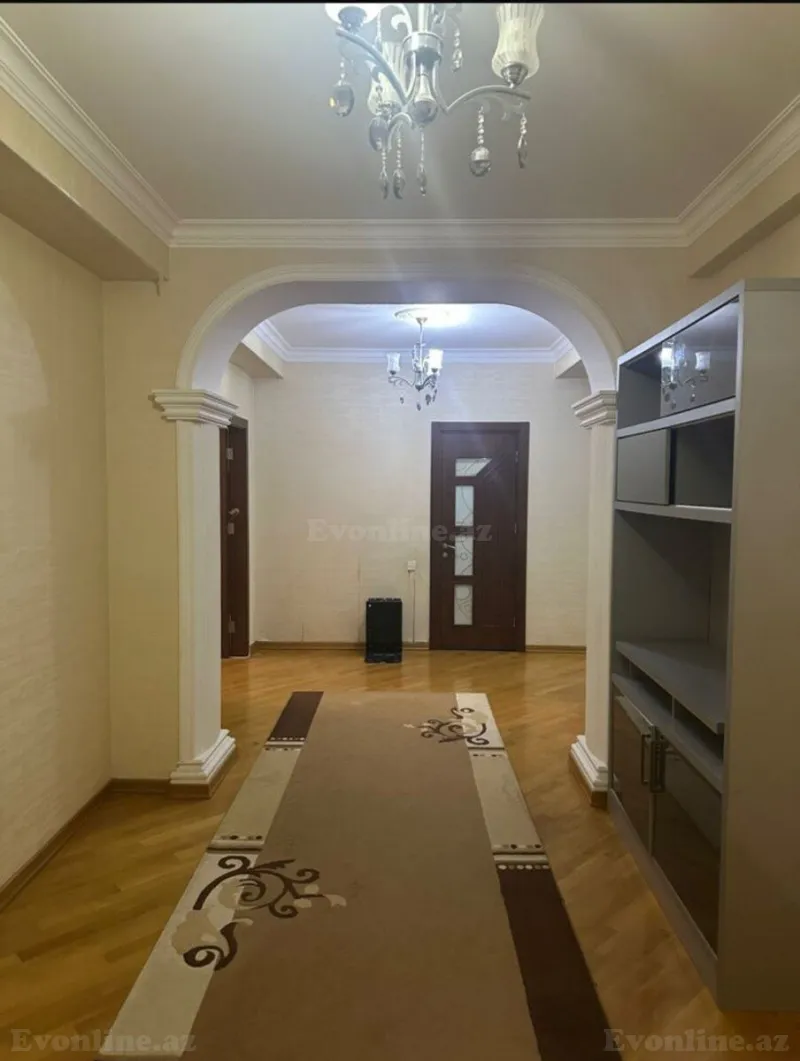 Satılır 4 otaqlı Mənzil Yeni tikili 180 m² Nəsimi r. - şəkil 4