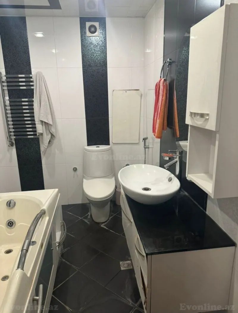 Satılır 4 otaqlı Mənzil Yeni tikili 180 m² Nəsimi r. - şəkil 11