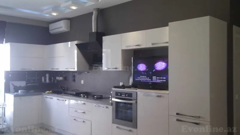 Kirayə verilir 2 otaqlı Mənzil Yeni tikili 70 m² 8 Noyabr m. - şəkil 2