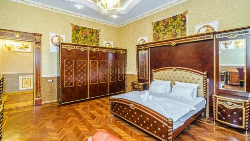 Kirayə verilir 5 otaqlı Mənzil Köhnə tikili 255 m² Sahil m. - şəkil 6