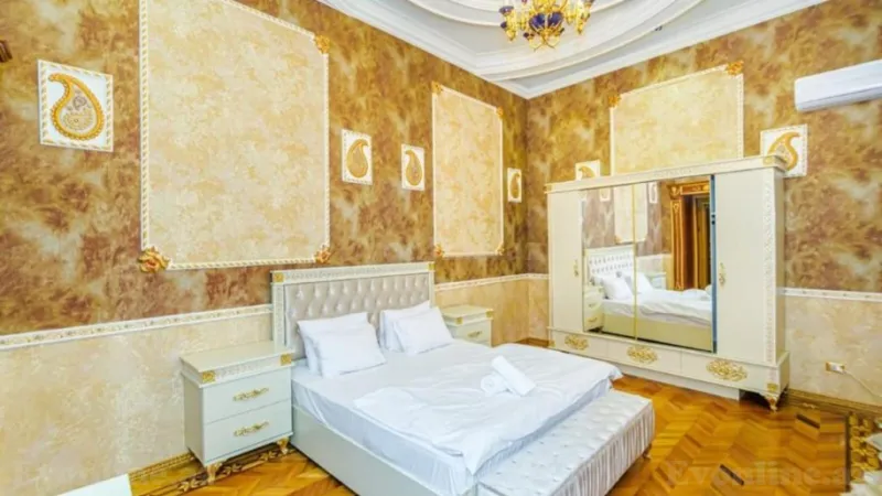 Kirayə verilir 5 otaqlı Mənzil Köhnə tikili 255 m² Sahil m. - şəkil 9