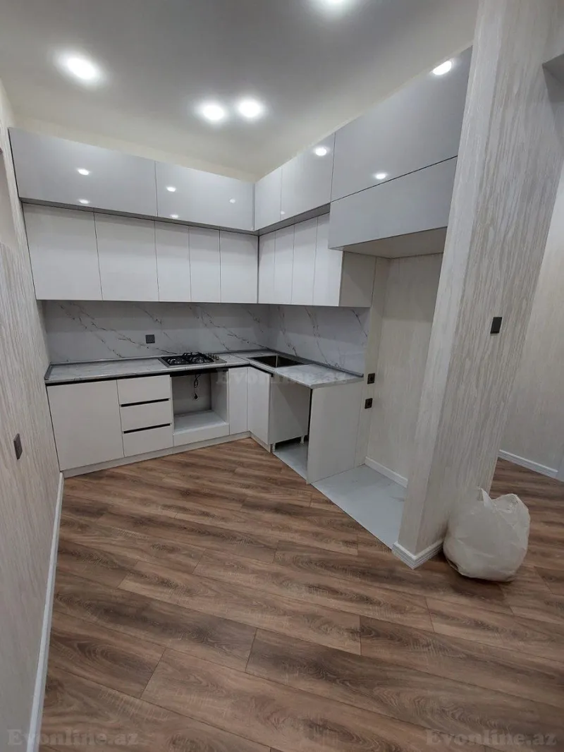Satılır 3 otaqlı Mənzil Yeni tikili 90 m² Neftçilər m. - şəkil 10