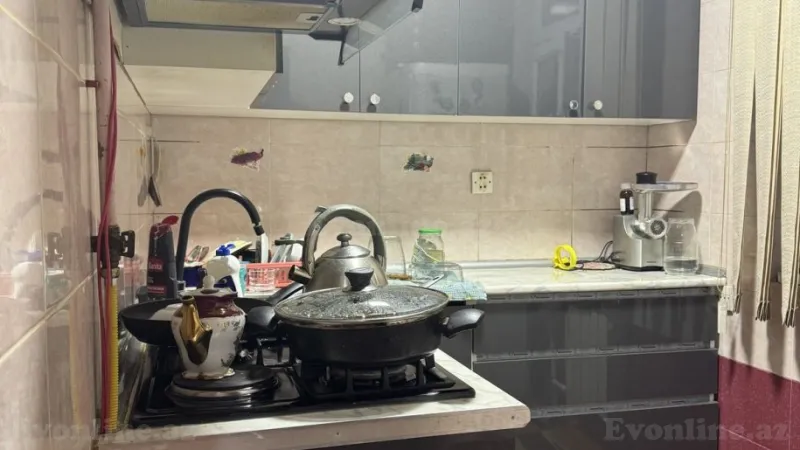 Satılır 2 otaqlı Mənzil Köhnə tikili 55 m² 5-ci mikrorayon - şəkil 4