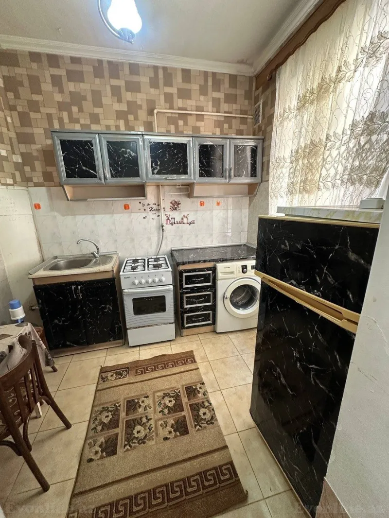 Kirayə verilir 1 otaqlı Mənzil Köhnə tikili 30 m² Əhmədli m. - şəkil 2