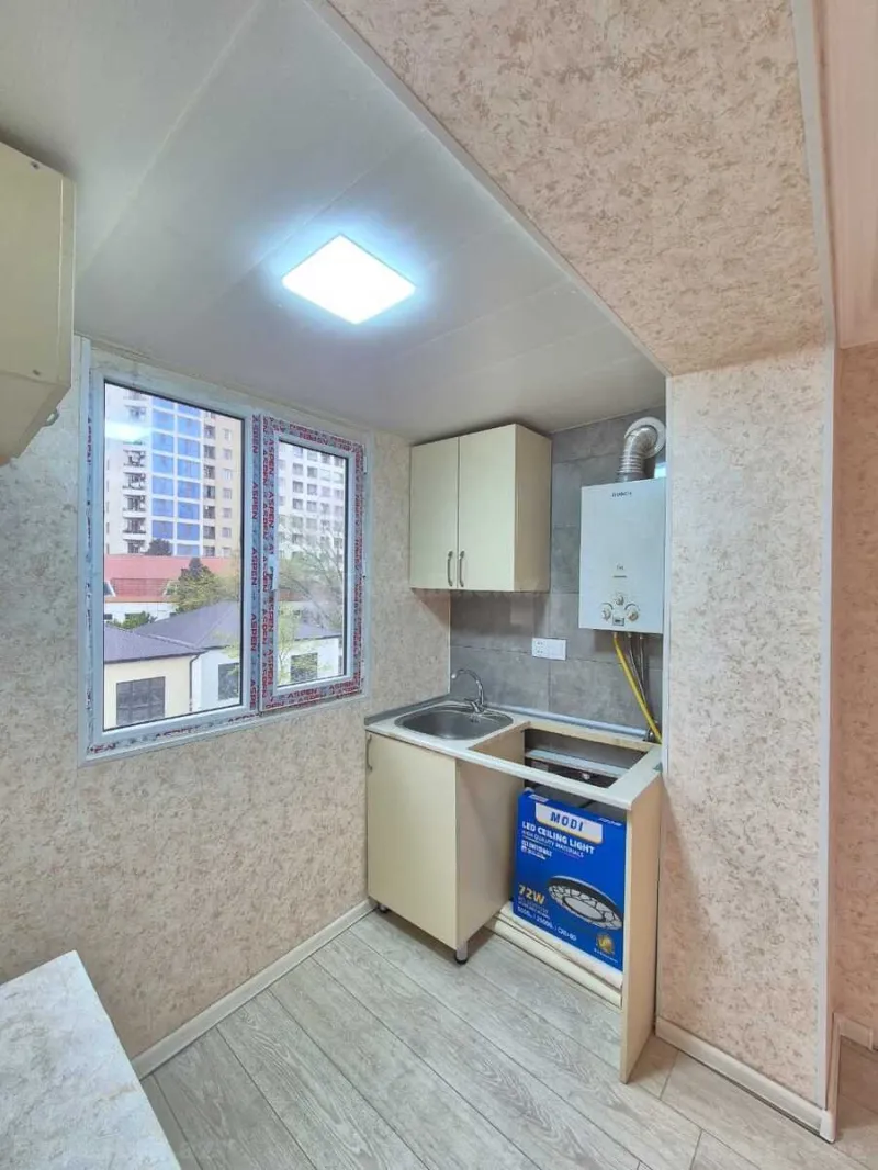 Satılır 2 otaqlı Mənzil Köhnə tikili 40 m² İnşaatçılar m. - şəkil 16