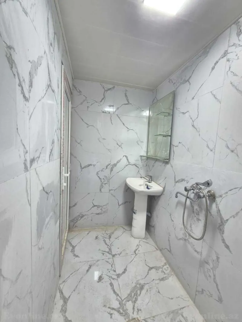 Satılır 2 otaqlı Mənzil Köhnə tikili 40 m² İnşaatçılar m. - şəkil 17