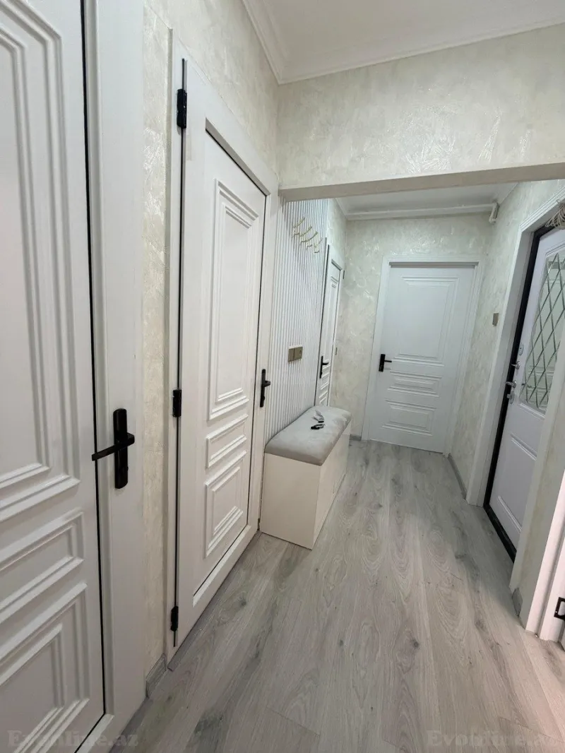 Satılır 2 otaqlı Mənzil Köhnə tikili 60 m² Suraxanı r. - şəkil 9