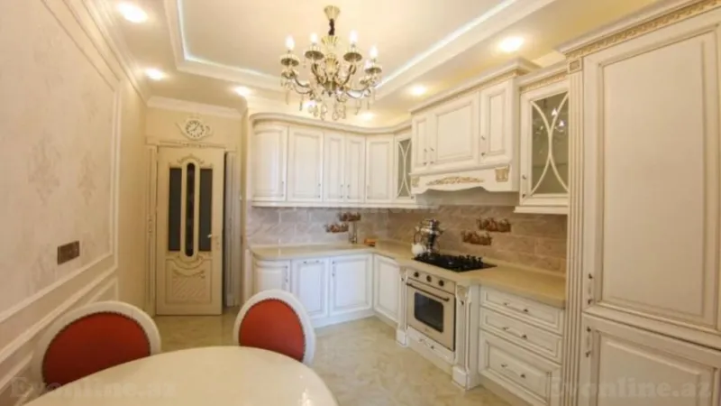 Kirayə verilir 3 otaqlı Mənzil Yeni tikili 148 m² Yasamal r. - şəkil 5