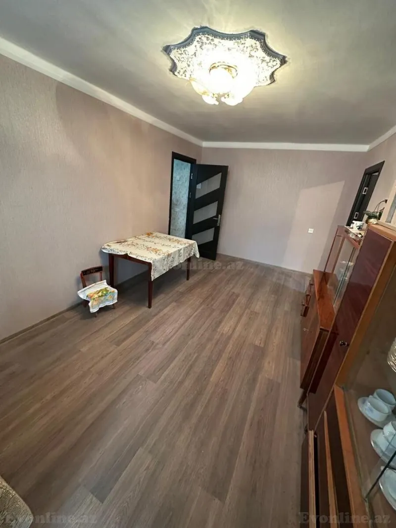 2 otaqlı Mənzil 55 m² 8-ci kilometr Satılır
