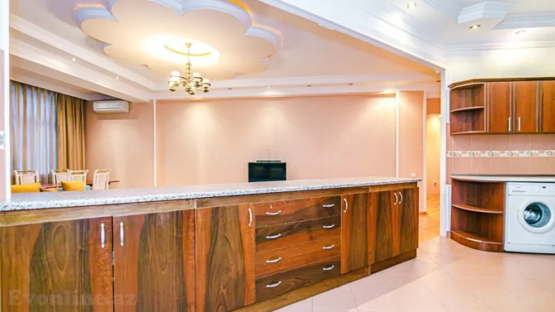 Kirayə verilir 2 otaqlı Mənzil Yeni tikili 120 m² 28 May m. - şəkil 8