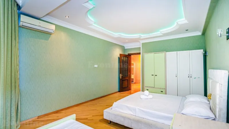 Kirayə verilir 2 otaqlı Mənzil Yeni tikili 120 m² 28 May m. - şəkil 13