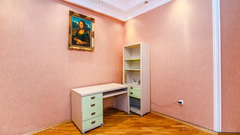 Kirayə verilir 2 otaqlı Mənzil Yeni tikili 120 m² 28 May m. - şəkil 15