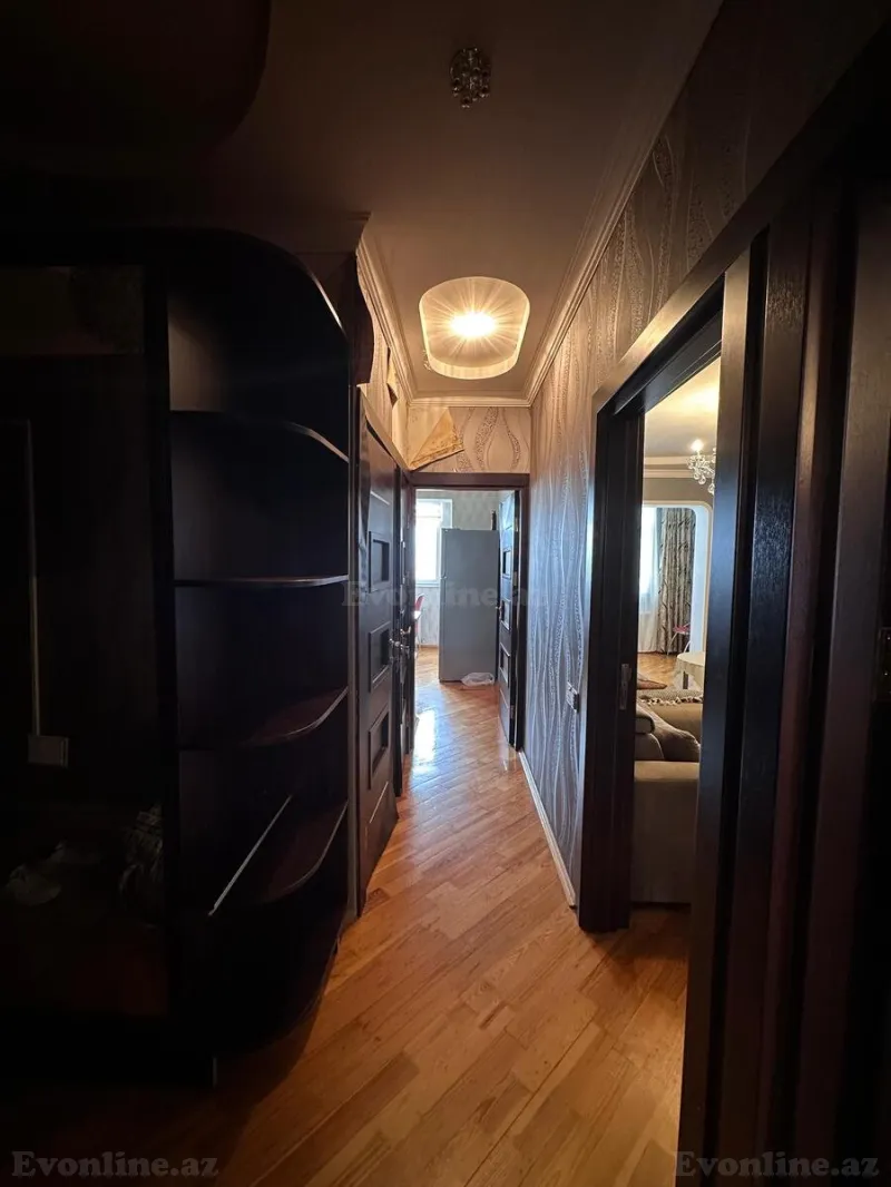 Kirayə verilir 3 otaqlı Mənzil Köhnə tikili 80 m² 7-ci mikrorayon