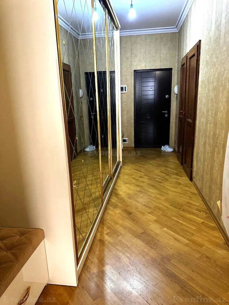 Satılır 2 otaqlı Mənzil Yeni tikili 106 m² Memar Əcəmi m. - şəkil 3