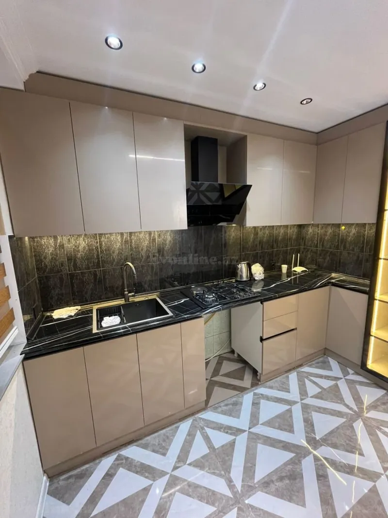 Satılır 2 otaqlı Mənzil Köhnə tikili 60 m² Nərimanov r. - şəkil 8