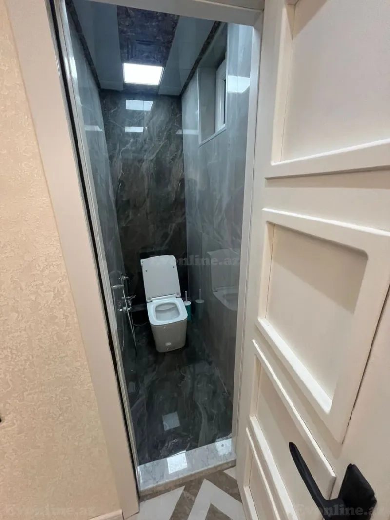 Satılır 2 otaqlı Mənzil Köhnə tikili 60 m² Nərimanov r. - şəkil 13