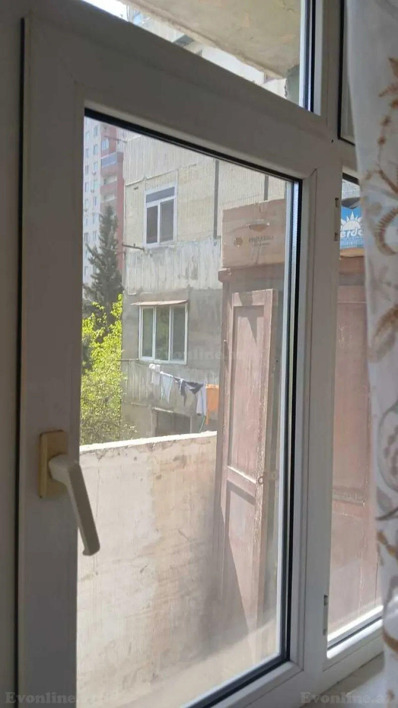 Satılır 2 otaqlı Mənzil Köhnə tikili 35 m² 9-cu mikrorayon - şəkil 8