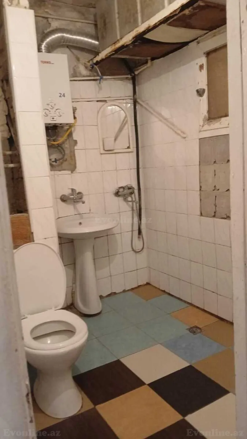 Satılır 2 otaqlı Mənzil Köhnə tikili 35 m² 9-cu mikrorayon - şəkil 9