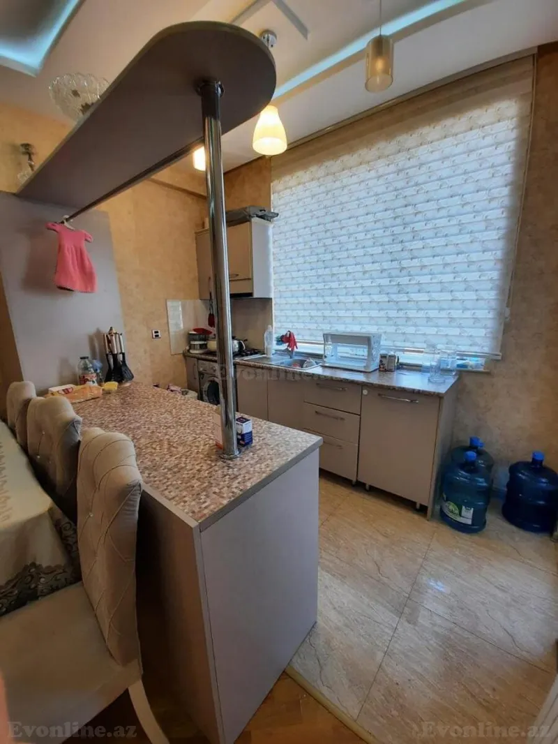 Satılır 2 otaqlı Mənzil Yeni tikili 70 m² 7-ci mikrorayon - şəkil 4