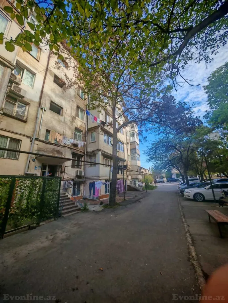 Kirayə verilir 2 otaqlı Mənzil Köhnə tikili 45 m² İnşaatçılar m. - şəkil 5