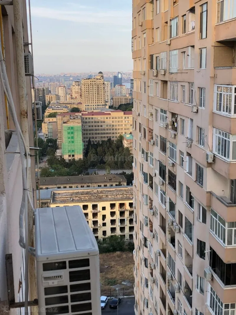 Kirayə verilir 3 otaqlı Mənzil Yeni tikili 120 m² Yasamal - şəkil 4