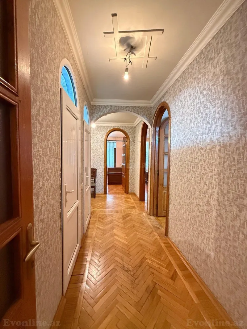 Satılır 3 otaqlı Mənzil Köhnə tikili 85 m² Nərimanov r. - şəkil 14