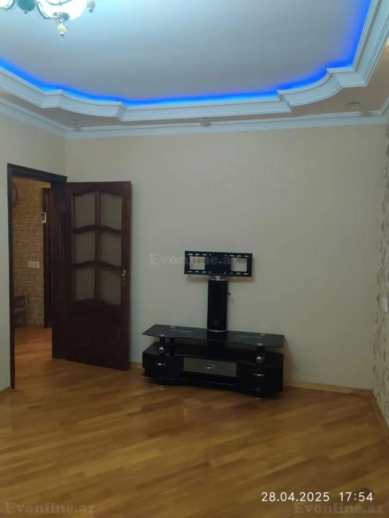Kirayə verilir 3 otaqlı Mənzil Köhnə tikili 76 m² Suraxanı r. - şəkil 10