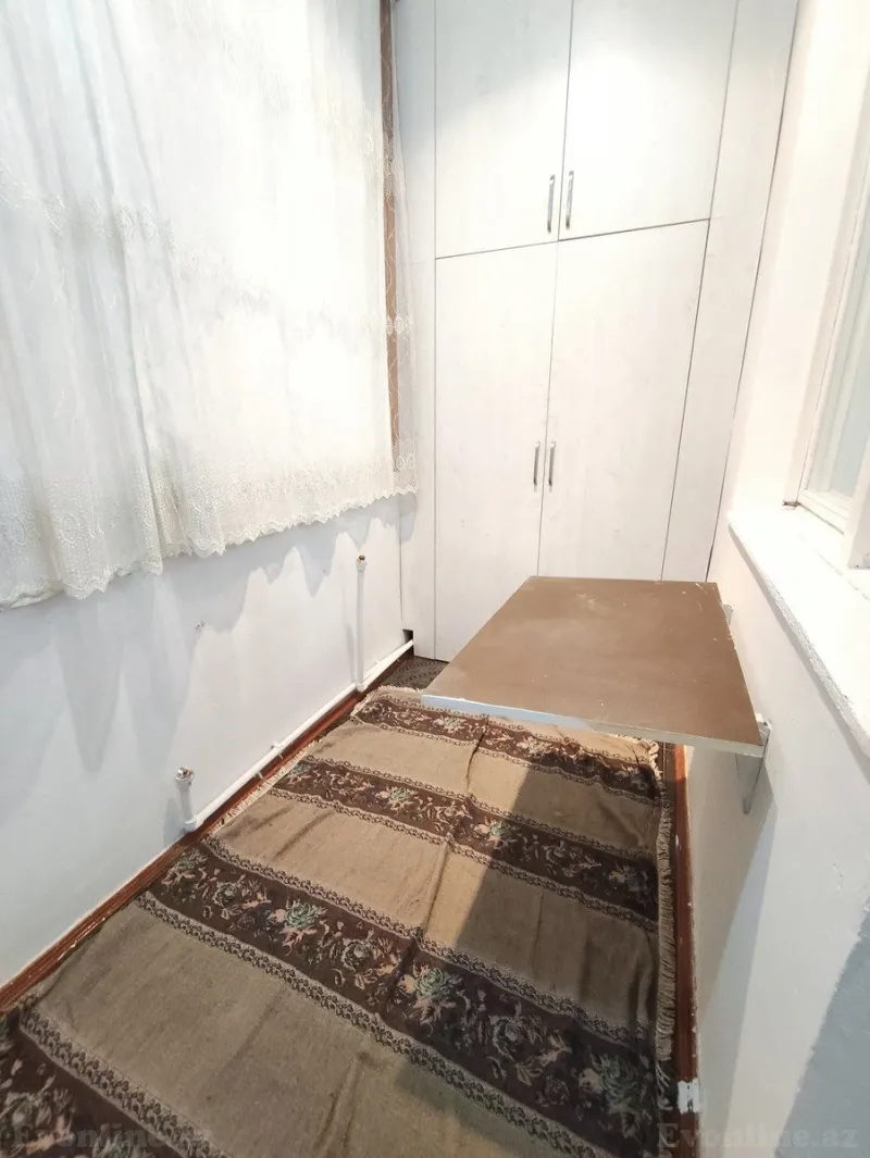 Kirayə verilir 3 otaqlı Mənzil Köhnə tikili 70 m² Memar Əcəmi m. - şəkil 5