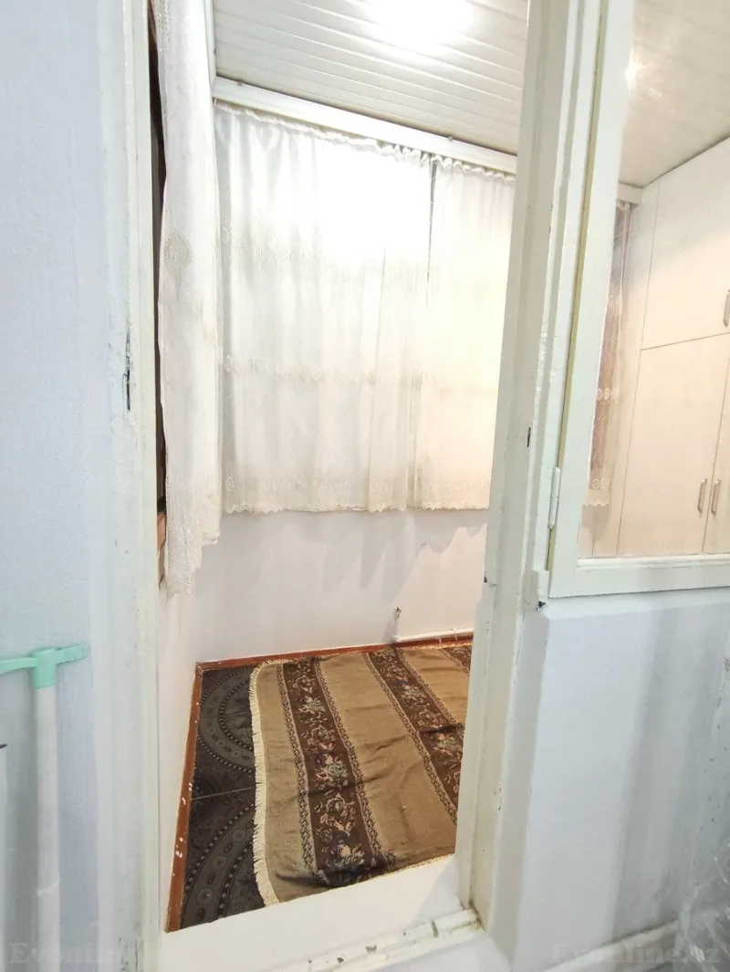 Kirayə verilir 3 otaqlı Mənzil Köhnə tikili 70 m² Memar Əcəmi m. - şəkil 6