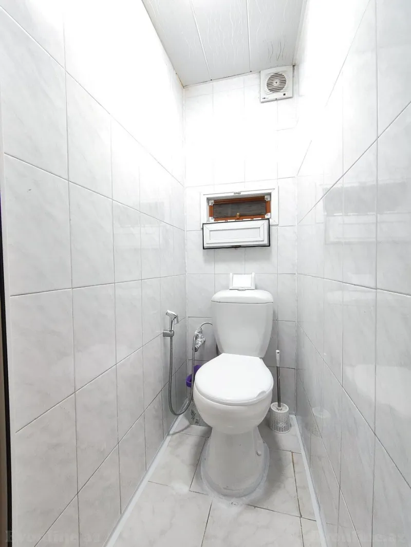 Kirayə verilir 3 otaqlı Mənzil Köhnə tikili 70 m² Memar Əcəmi m. - şəkil 15