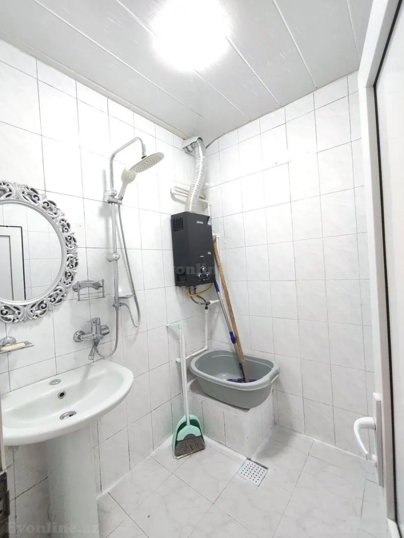 Kirayə verilir 3 otaqlı Mənzil Köhnə tikili 70 m² Memar Əcəmi m. - şəkil 16