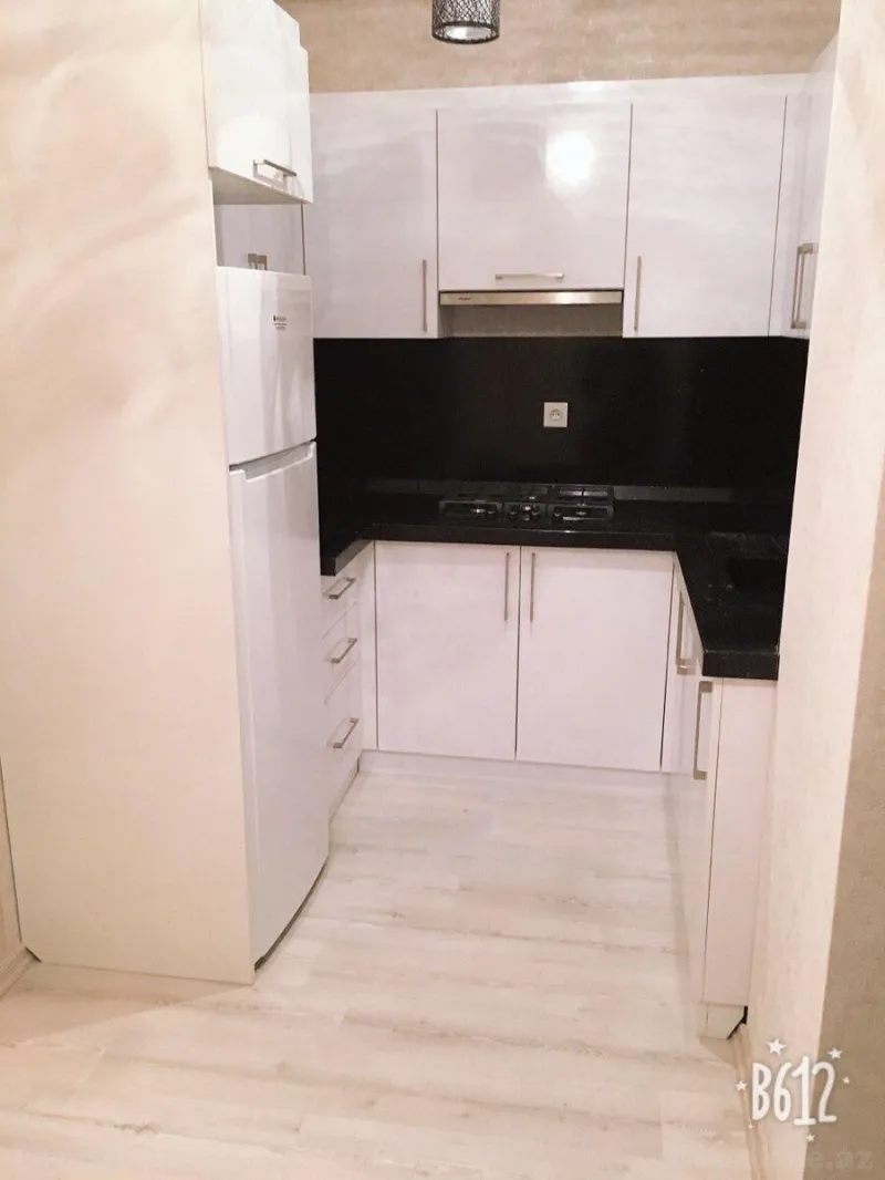 Kirayə verilir 2 otaqlı Mənzil Yeni tikili 50 m² Yasamal - şəkil 4