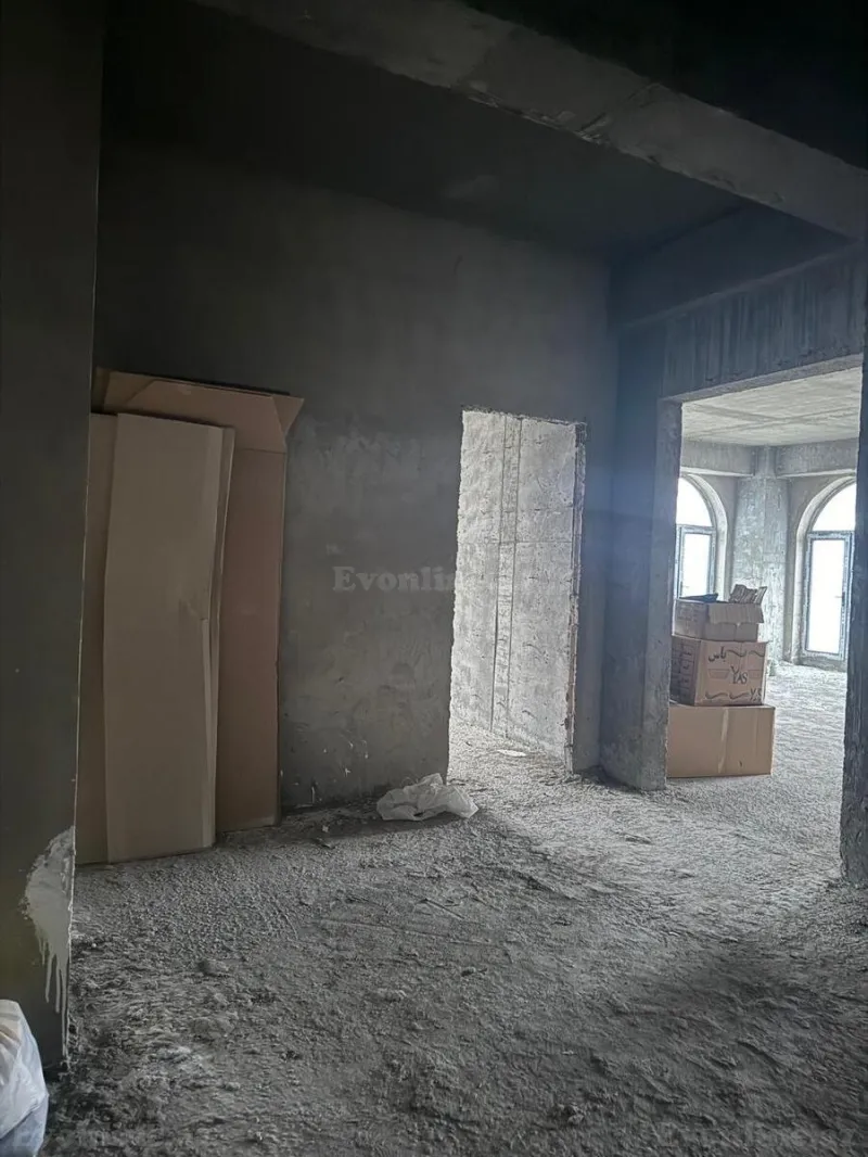 Satılır 3 otaqlı Mənzil Yeni tikili 168 m² 28 May m. - şəkil 2
