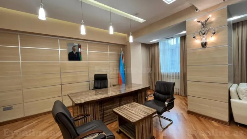 6 otaqlı Ofis 160 m² Yasamal r. Kirayə verilir