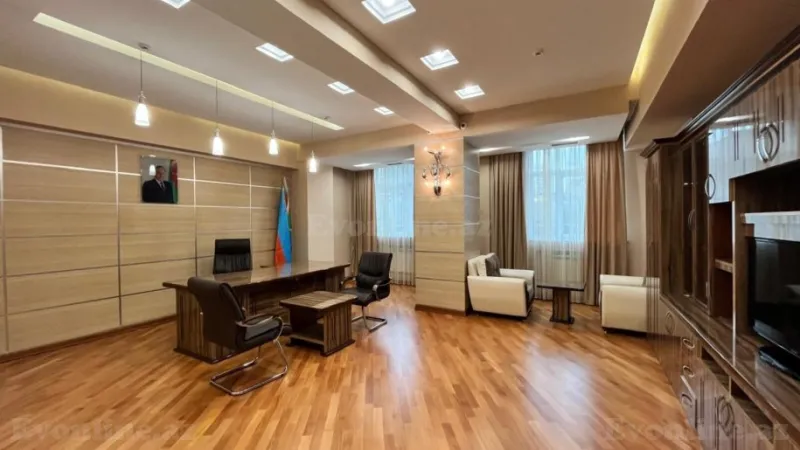 Kirayə verilir Ofis 160 m² Yasamal r. - şəkil 2