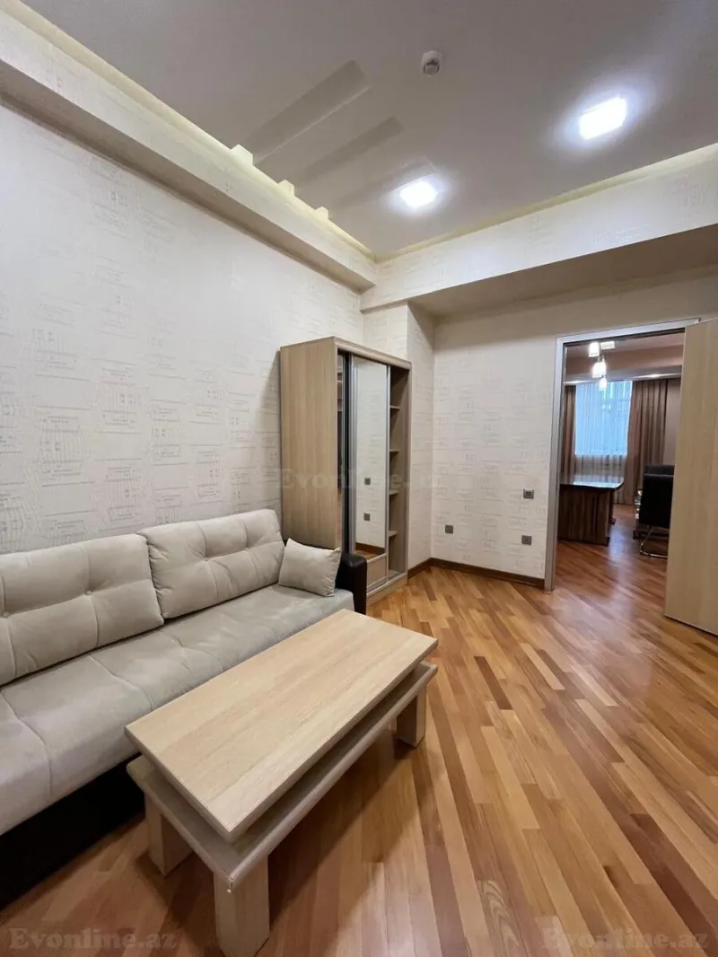 Kirayə verilir Ofis 160 m² Yasamal r. - şəkil 7