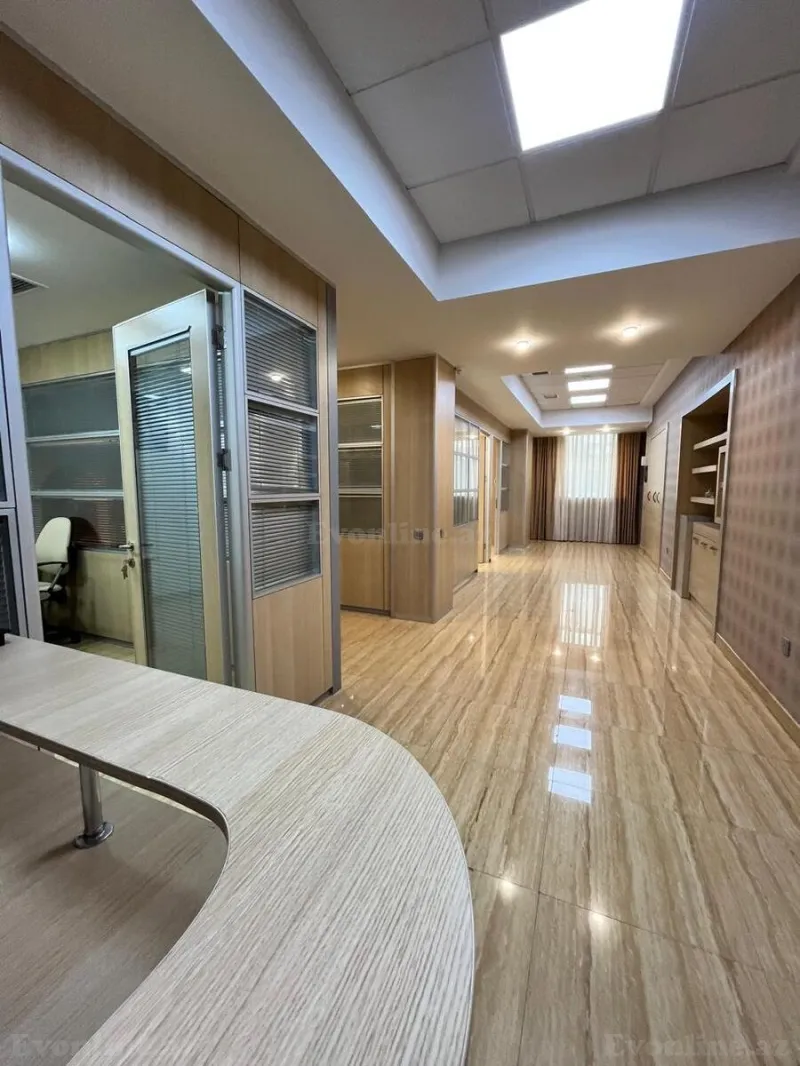 Kirayə verilir Ofis 160 m² Yasamal r. - şəkil 19