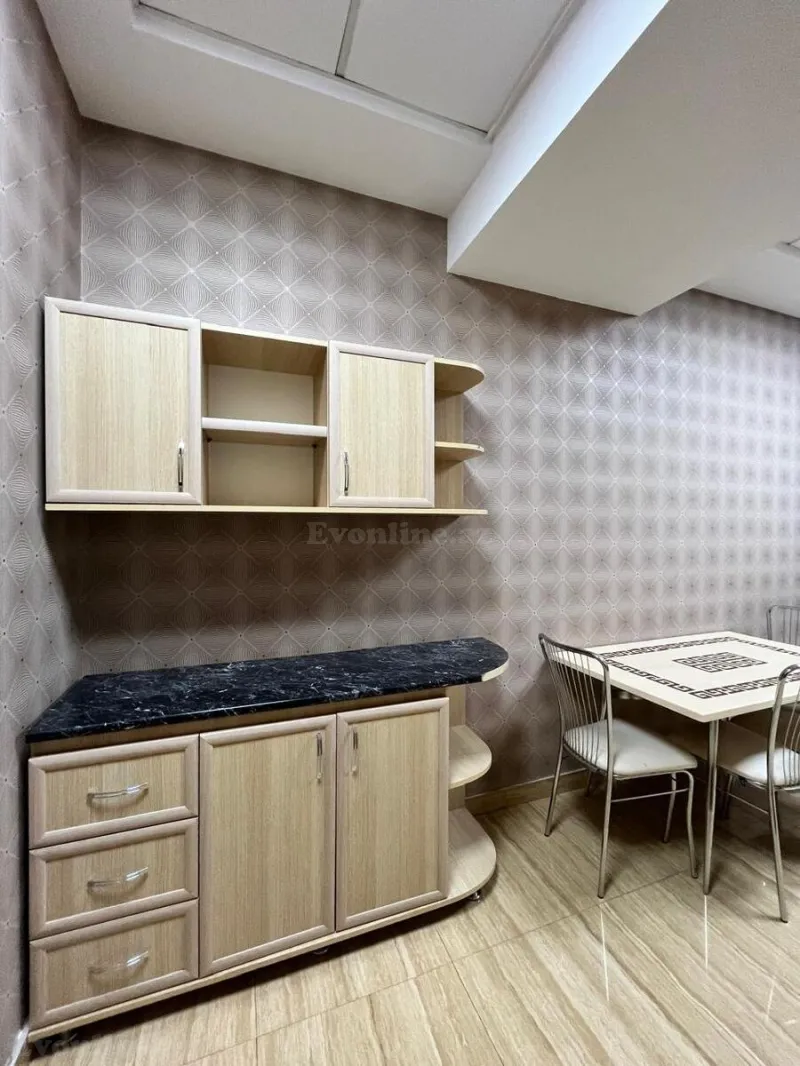 Kirayə verilir Ofis 160 m² Yasamal r. - şəkil 23