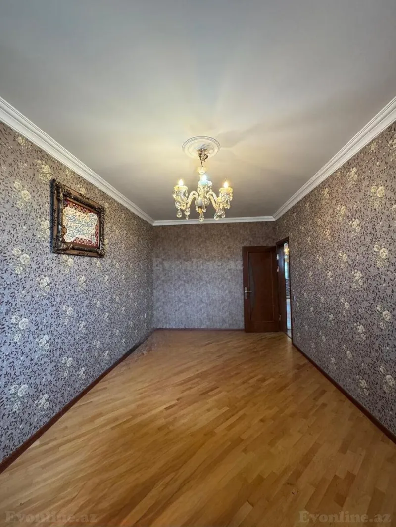 4 otaqlı Mənzil 100 m² Sabunçu r. Satılır