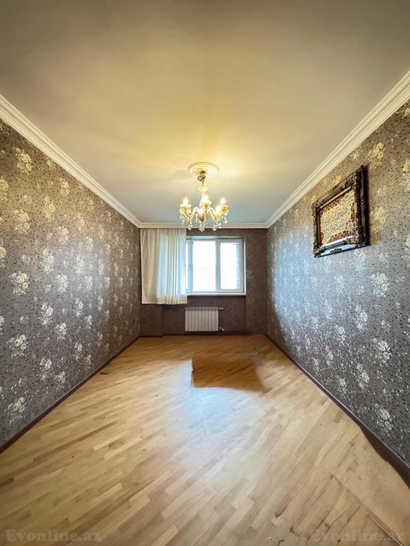 Satılır 4 otaqlı Mənzil Köhnə tikili 100 m² Sabunçu r. - şəkil 2