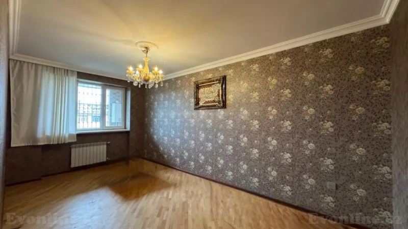 Satılır 4 otaqlı Mənzil Köhnə tikili 100 m² Sabunçu r. - şəkil 4