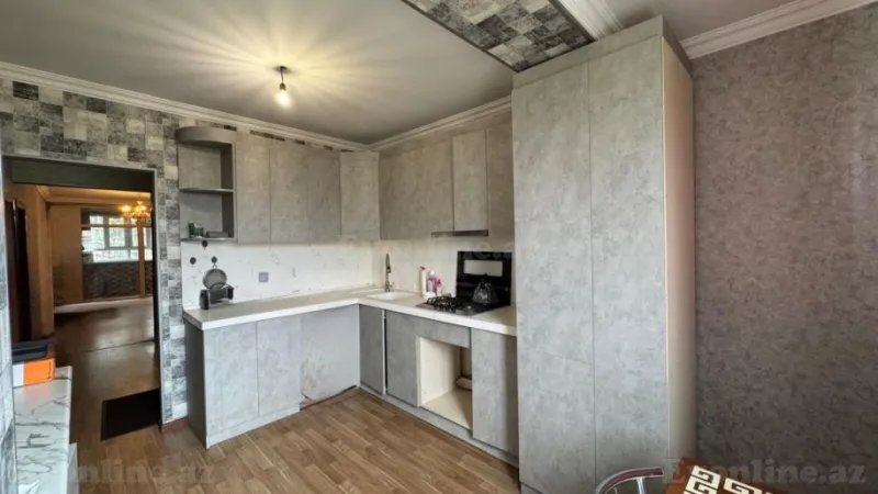 Satılır 4 otaqlı Mənzil Köhnə tikili 100 m² Sabunçu r. - şəkil 14