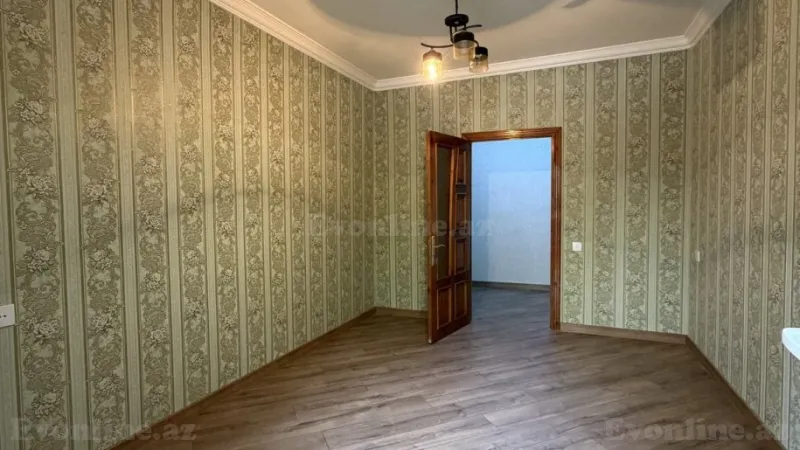 Satılır 4 otaqlı Mənzil Köhnə tikili 110 m² Yeni Yasamal - şəkil 7