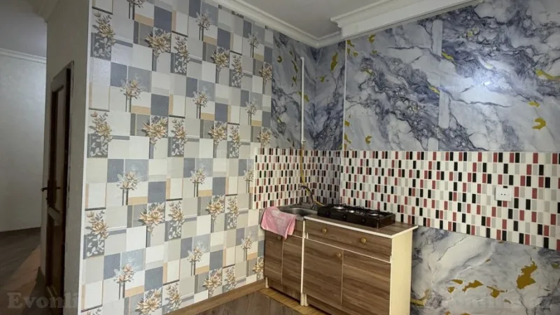 Satılır 4 otaqlı Mənzil Köhnə tikili 110 m² Yeni Yasamal - şəkil 8