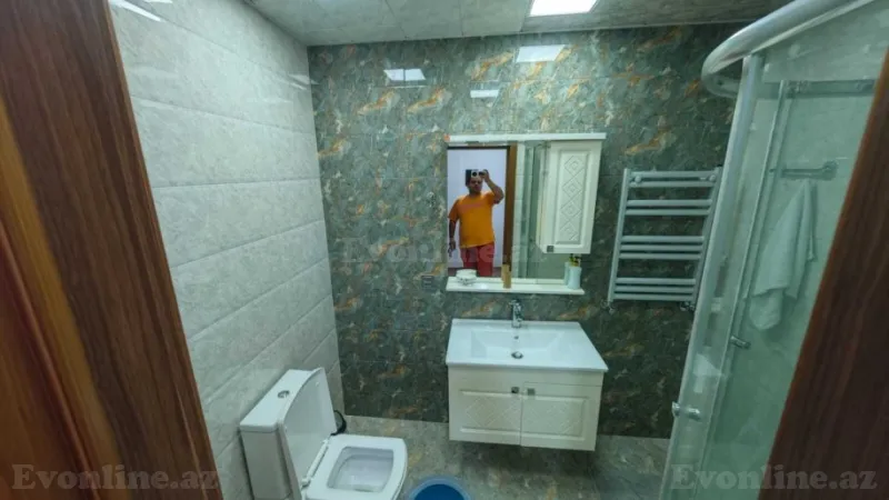 Kirayə verilir 2 otaqlı Mənzil Yeni tikili 65 m² Neftçilər m. - şəkil 8
