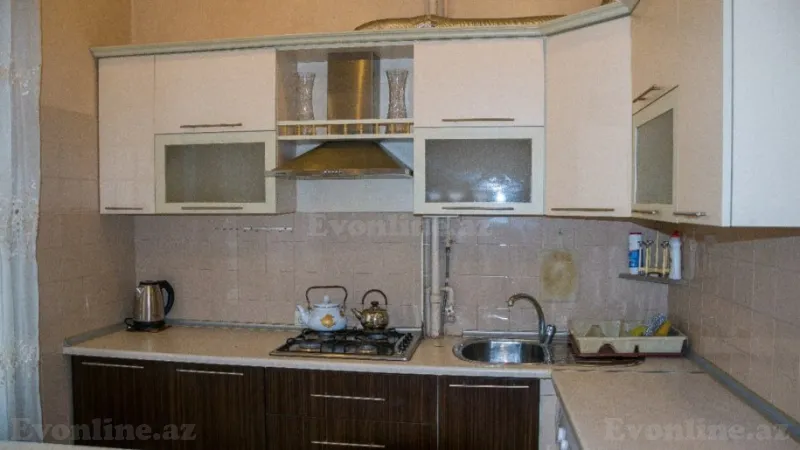 Kirayə verilir 2 otaqlı Mənzil Köhnə tikili 65 m² Nizami m. - şəkil 7