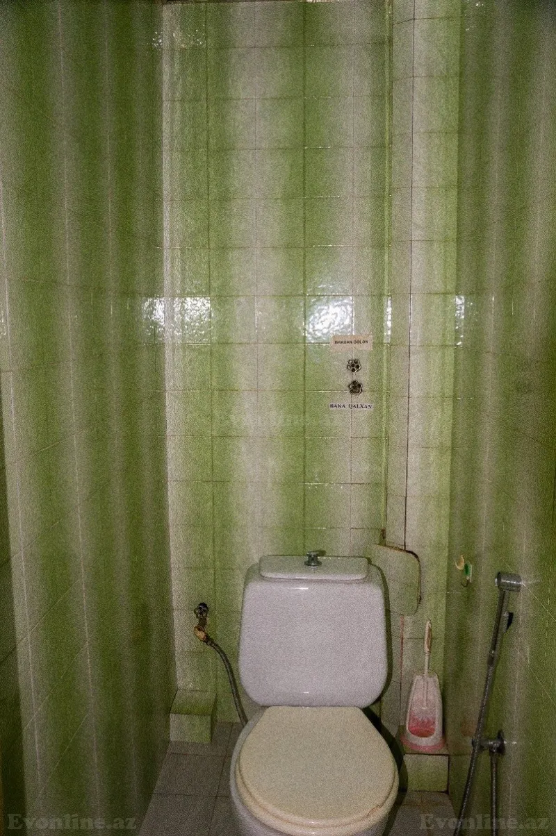 Kirayə verilir 2 otaqlı Mənzil Köhnə tikili 65 m² Nizami m. - şəkil 13