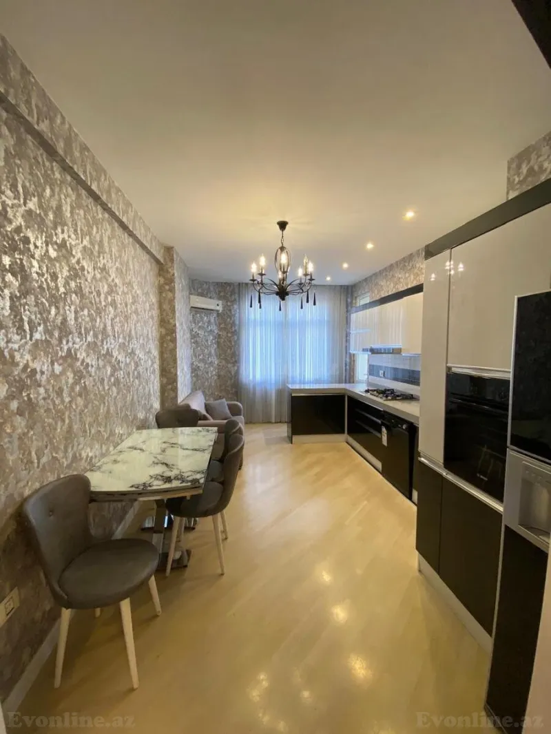 Kirayə verilir 3 otaqlı Mənzil Yeni tikili 150 m² İnşaatçılar m. - şəkil 9